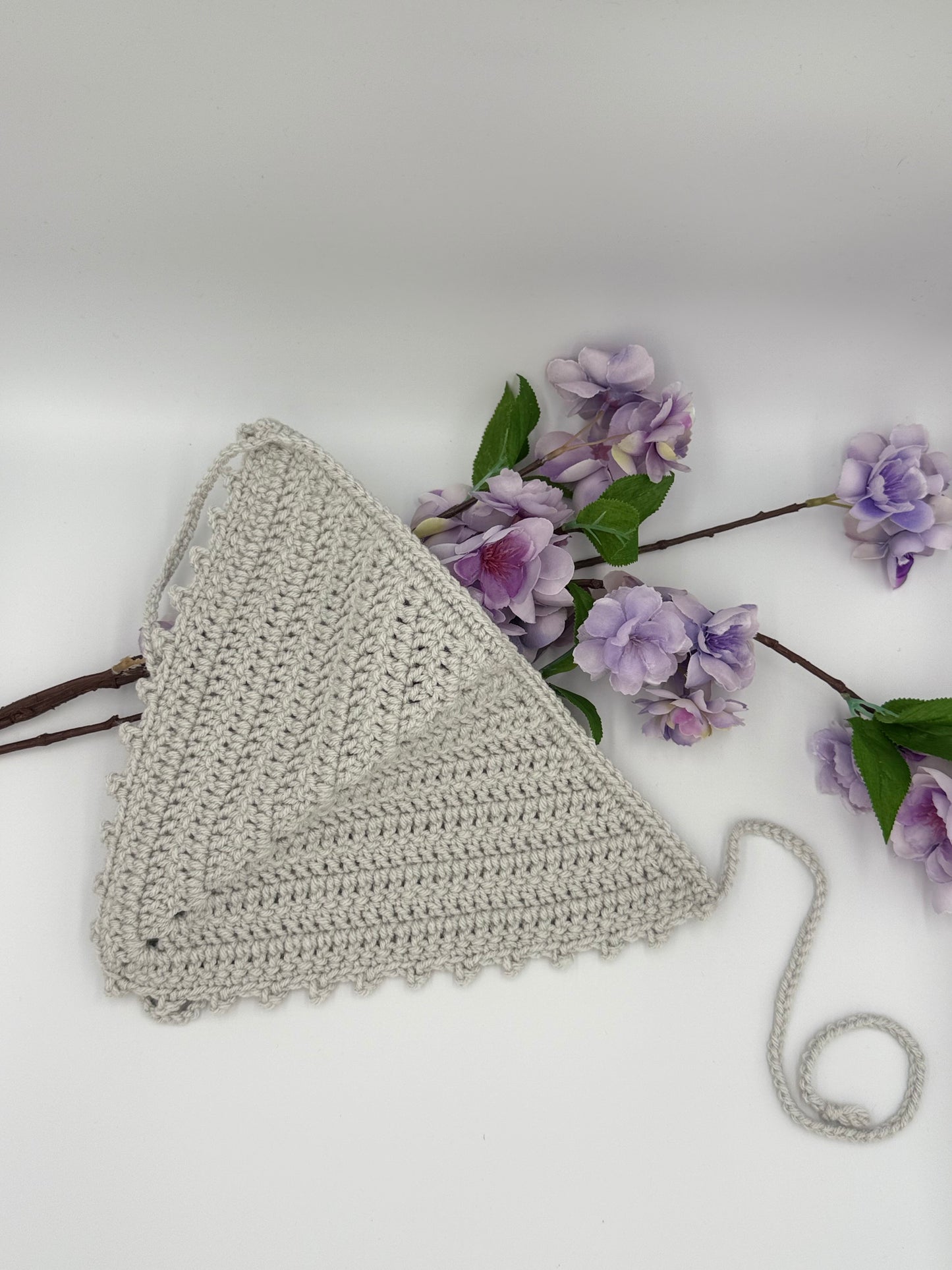 DISCONTINUED Light Gray Picot Bandana