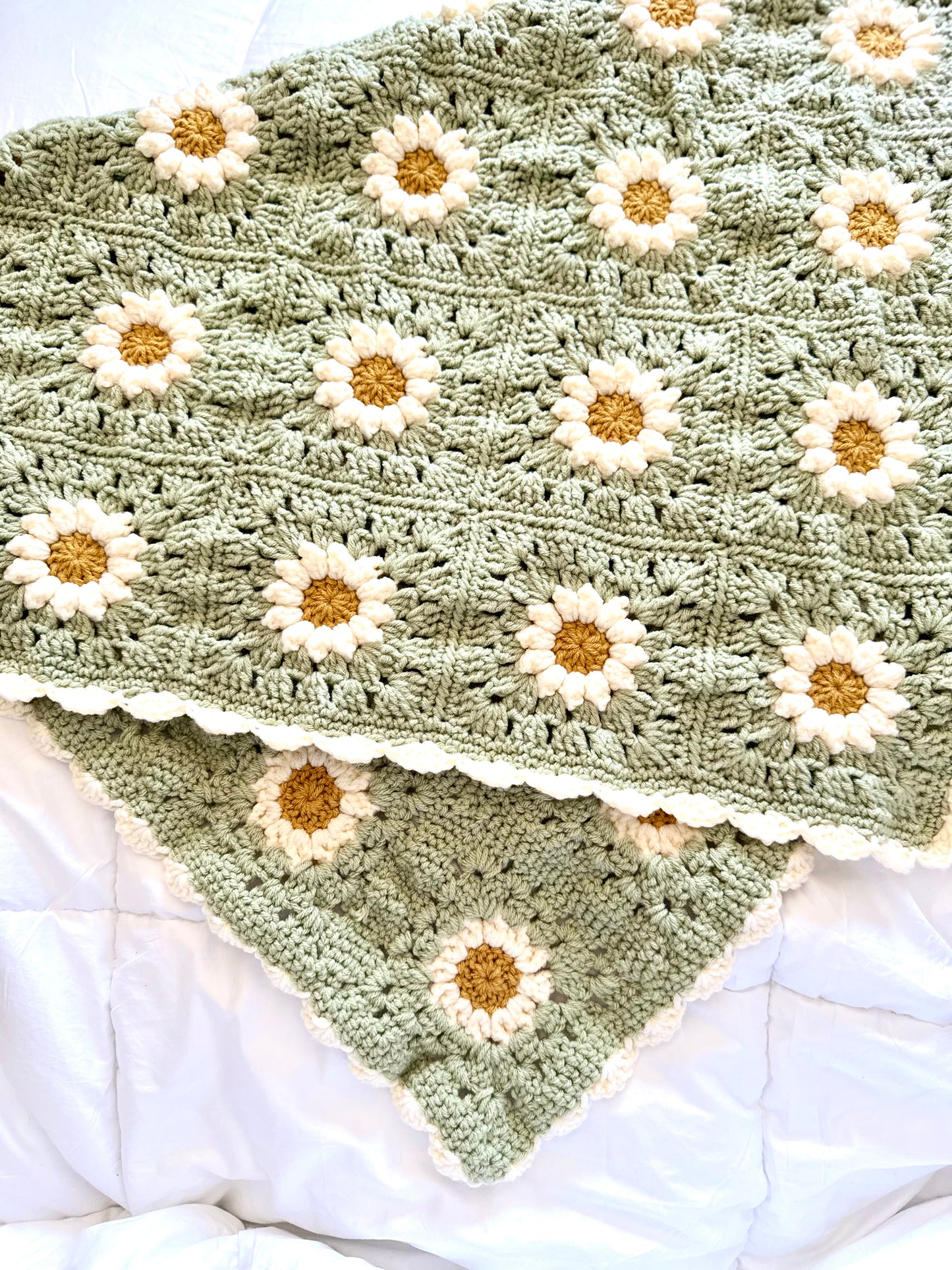 Daisy Granny Square Blanket