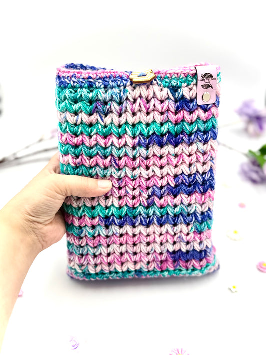 Day Dreamery Medium Booksleeve