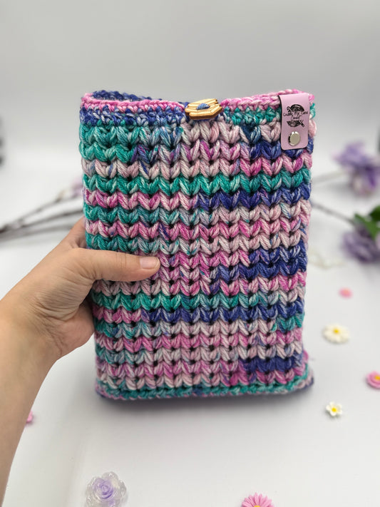 Day Dreamery Medium Booksleeve